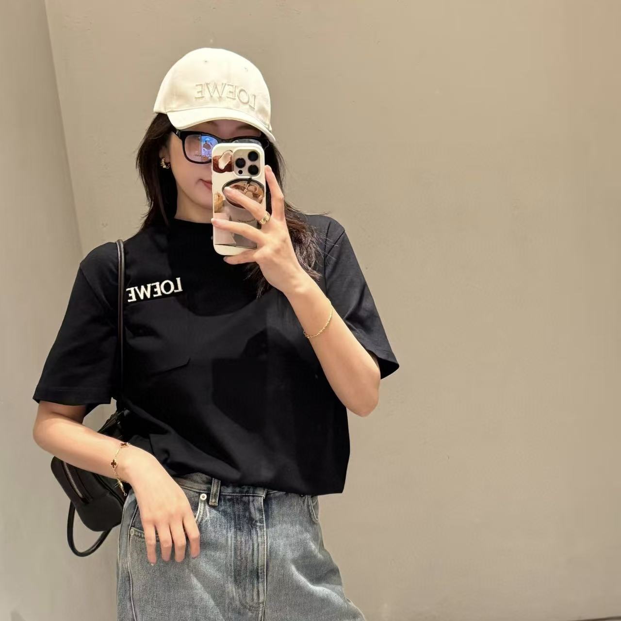 L0WEW 刺繍レターポケットTシャツ【50％割引+送料無料】