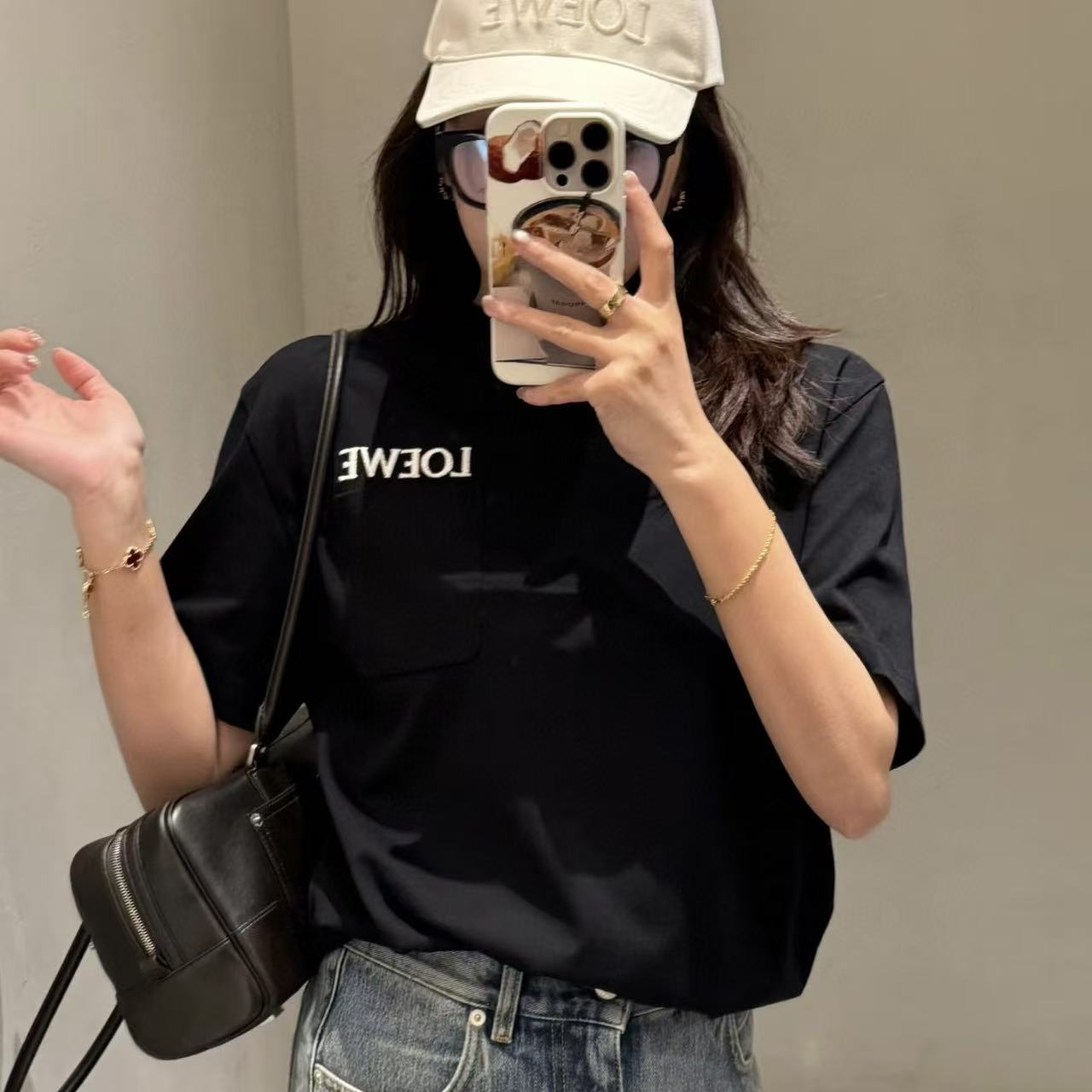 L0WEW 刺繍レターポケットTシャツ【50％割引+送料無料】