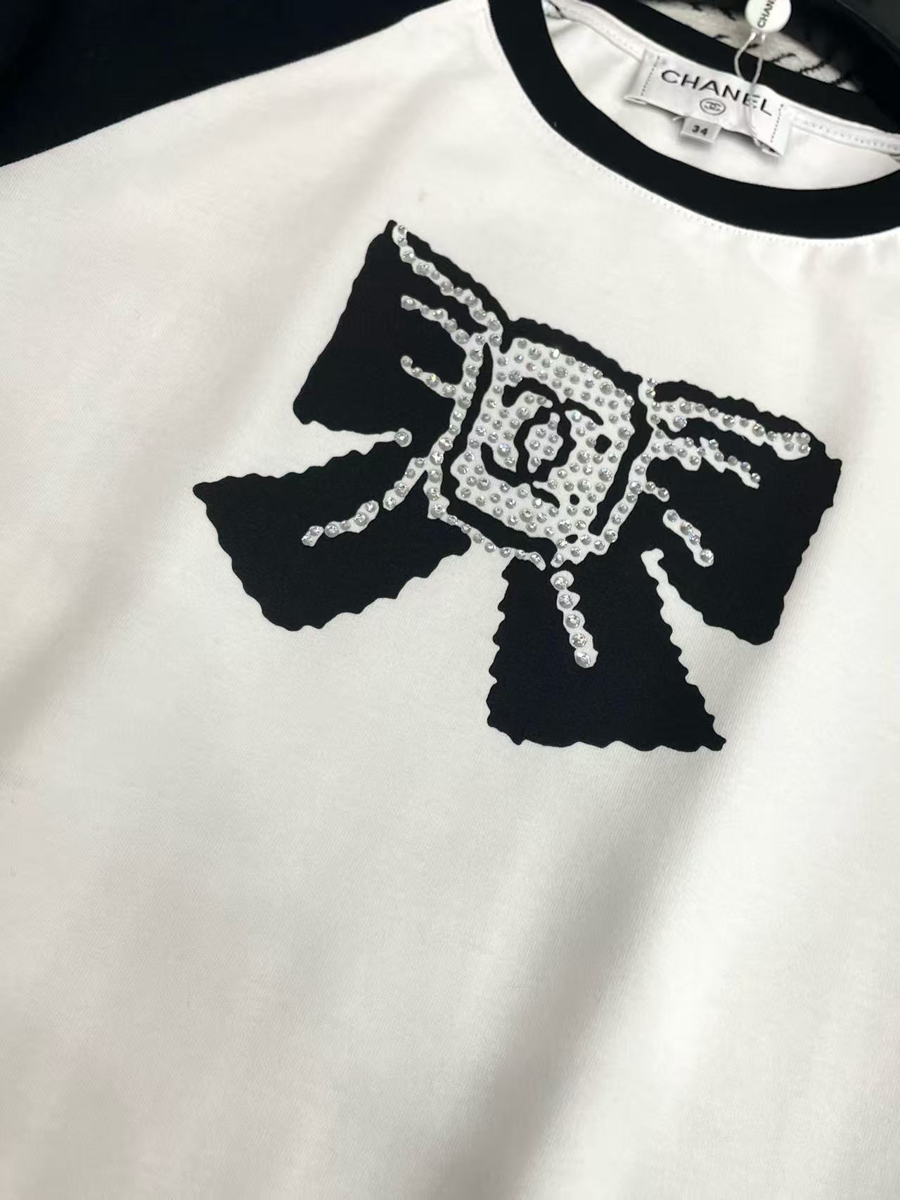 CHANE1 ダブルC ボウTシャツ【50％割引+送料無料】