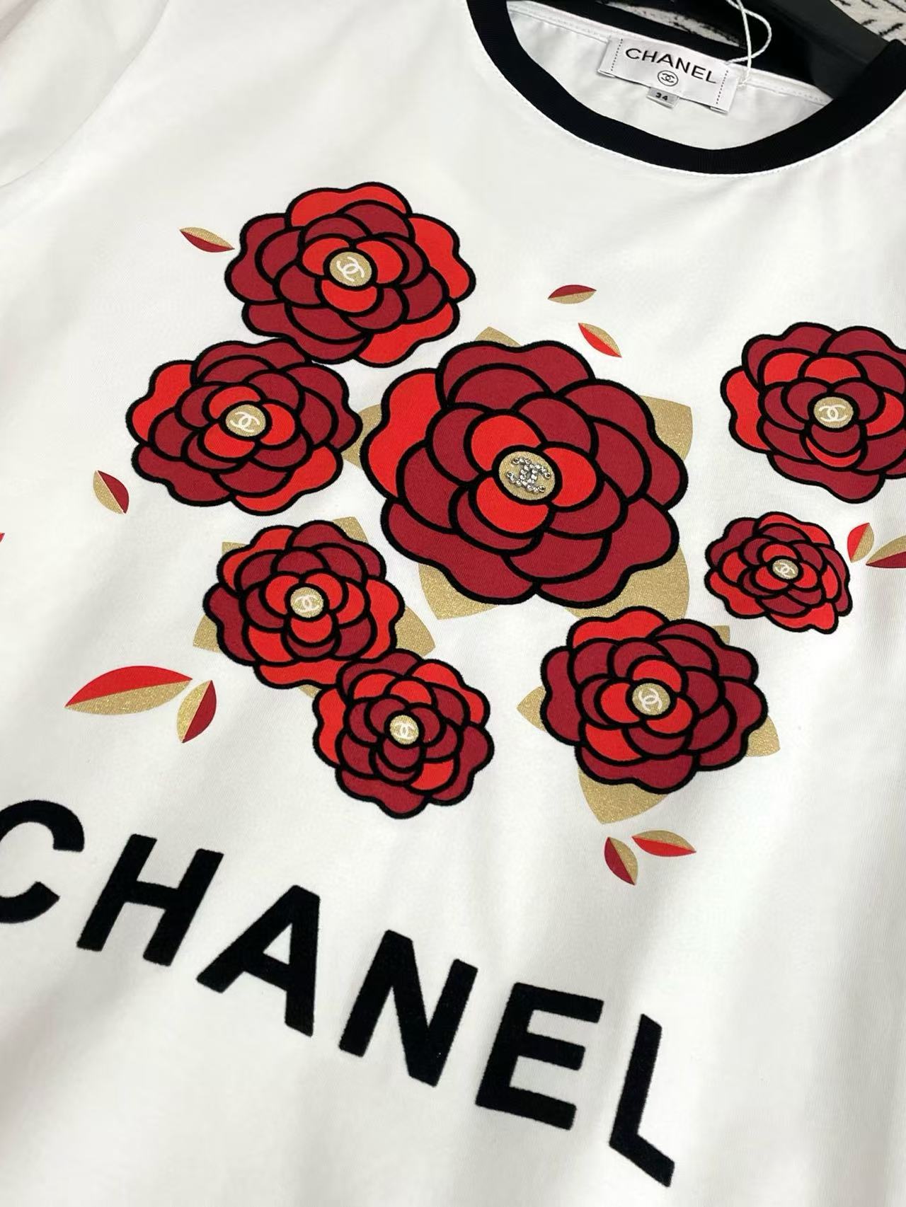 CHANE1レッドプリントレターTシャツ【50％割引+送料無料】