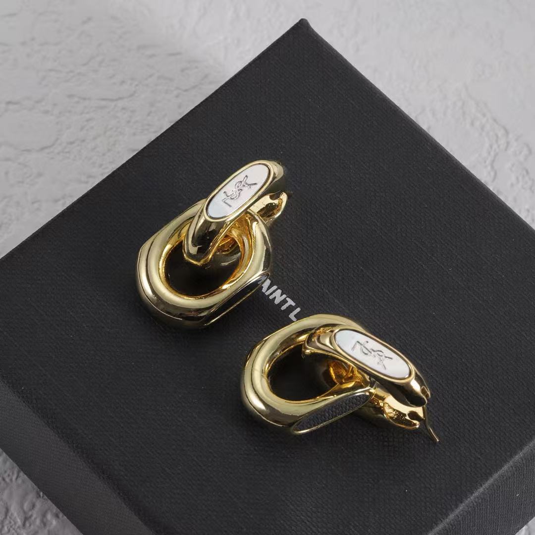 YSLのミニマリストイヤリング【50％割引+送料無料】