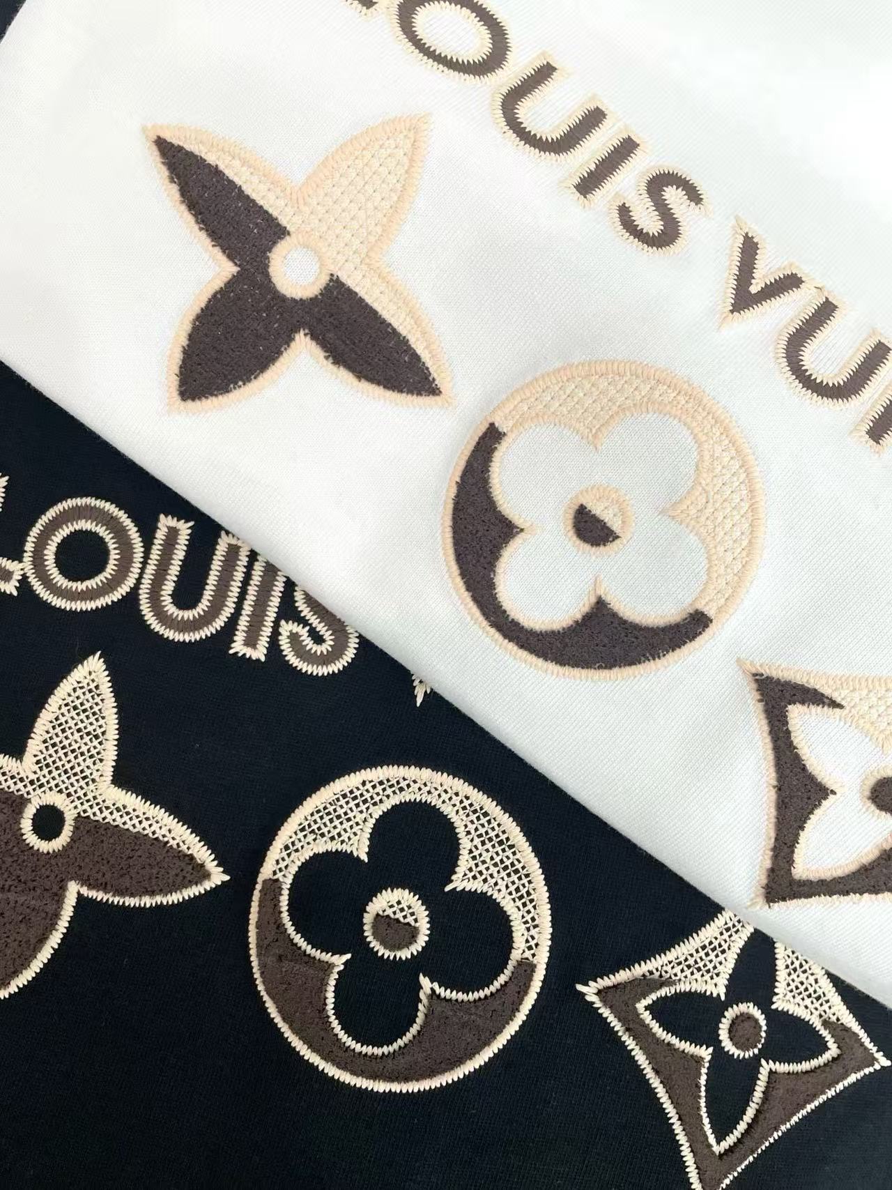 LVグラデーション刺繍四つ葉のクローバーレターTシャツ【50％割引+送料無料】