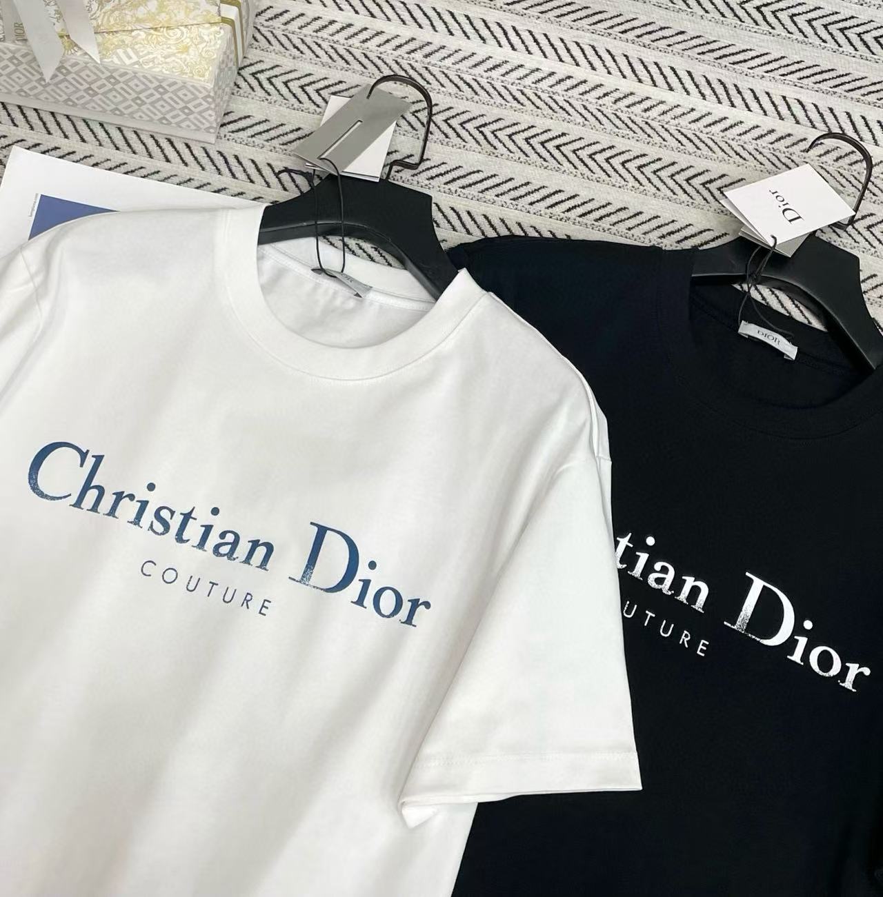 DIOR シンプルレターTシャツ【50％割引+送料無料】