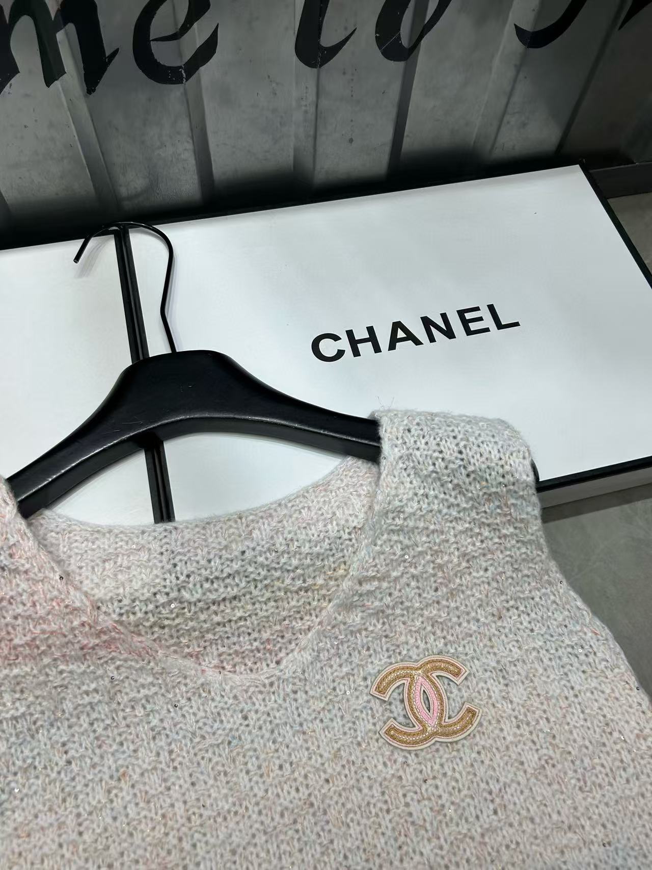 CHANE1 グラデーション ダブルC ウールベスト【50％割引+送料無料】