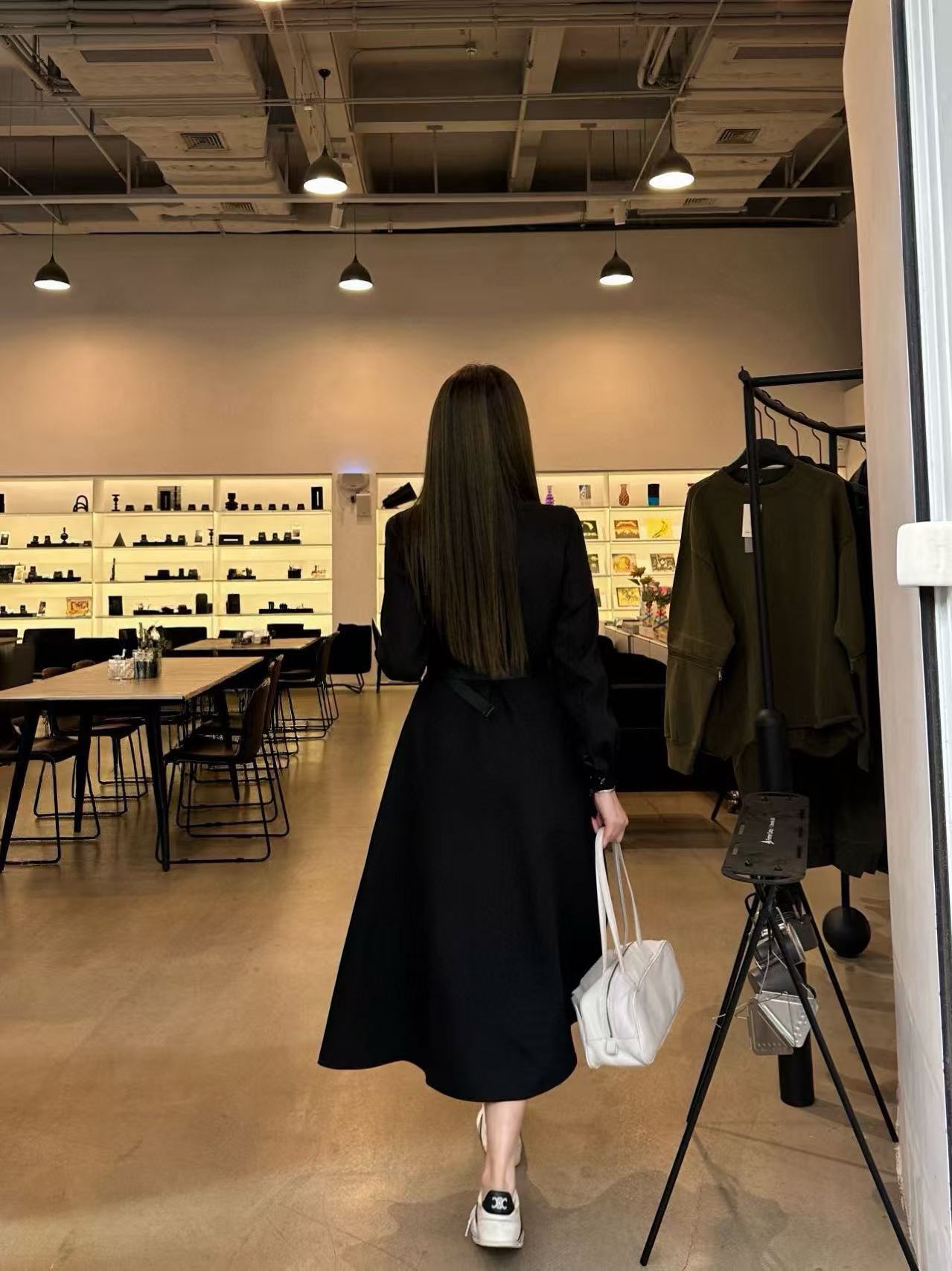 PR4DA ベルト付きトライアングルロゴドレス【50％割引+送料無料】