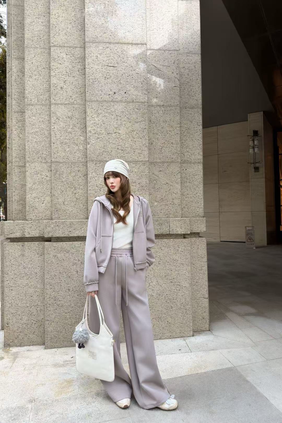 M1UM1U フード付きジップアップジャケット+パンツ ツーピースセット【50％割引+送料無料】