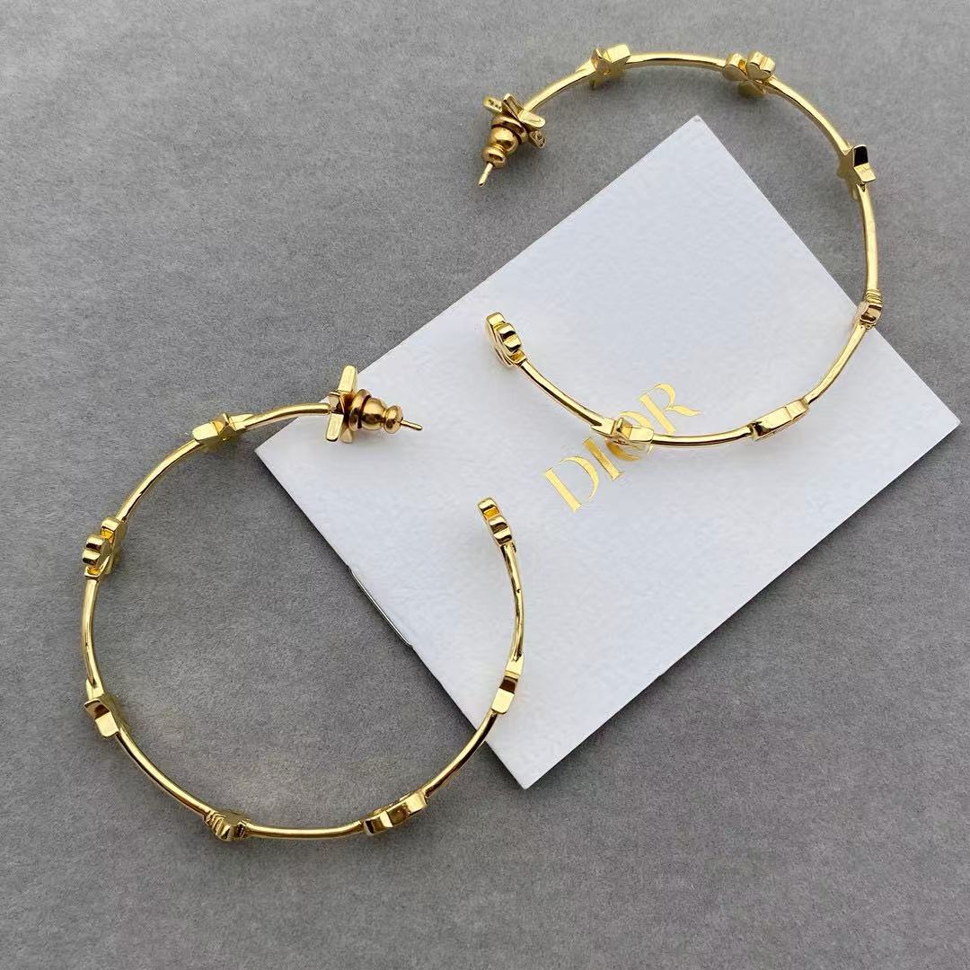 DI0R CDビーイヤリング【50％割引+送料無料】