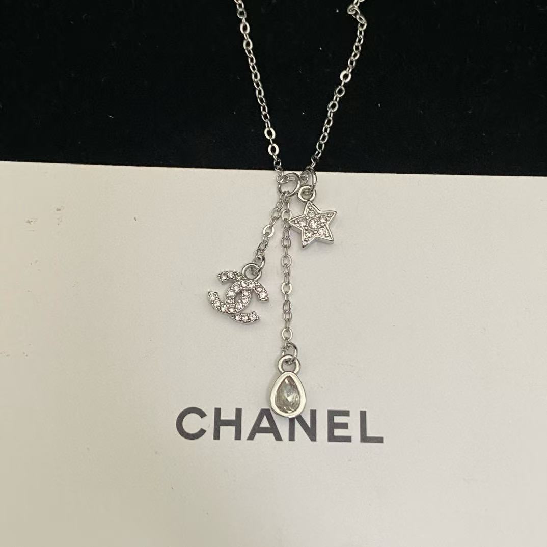 CHANE1 ダブルC ファイブポインテッドスター パールネックレス【50％割引+送料無料】
