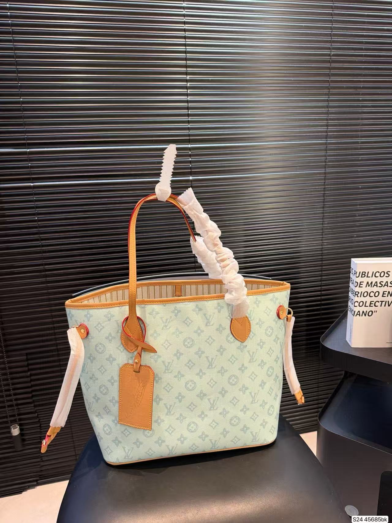 LV Neverfull買い物袋【50％割引+送料無料】
