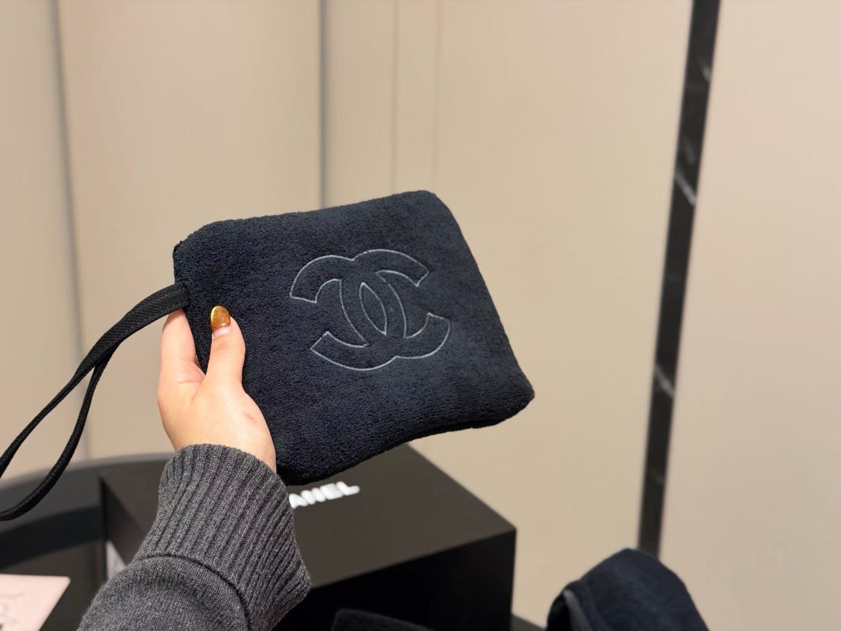 CHANE1 ダブルC ビーチ クロスボディバッグ【50％割引+送料無料】