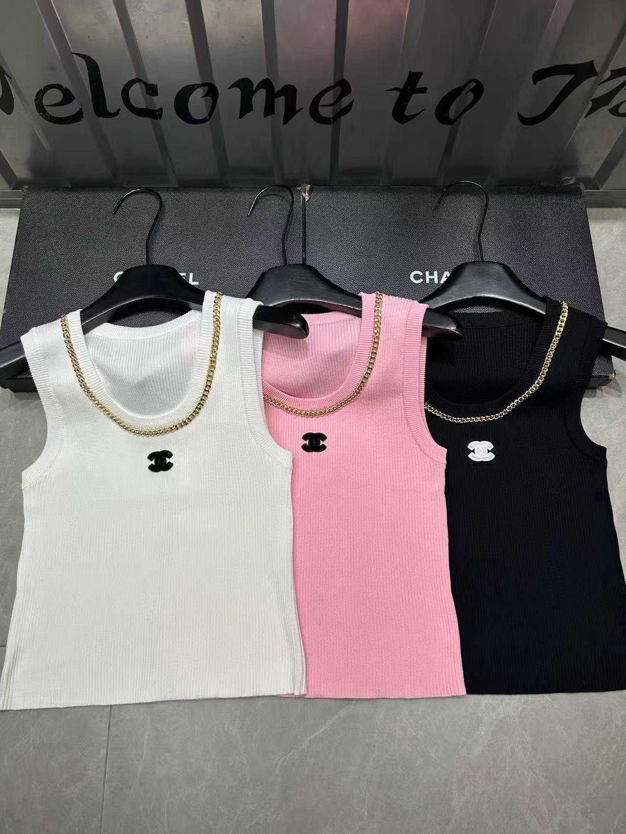 CHANE1 ダブルCチェーンウールベスト【50％割引+送料無料】