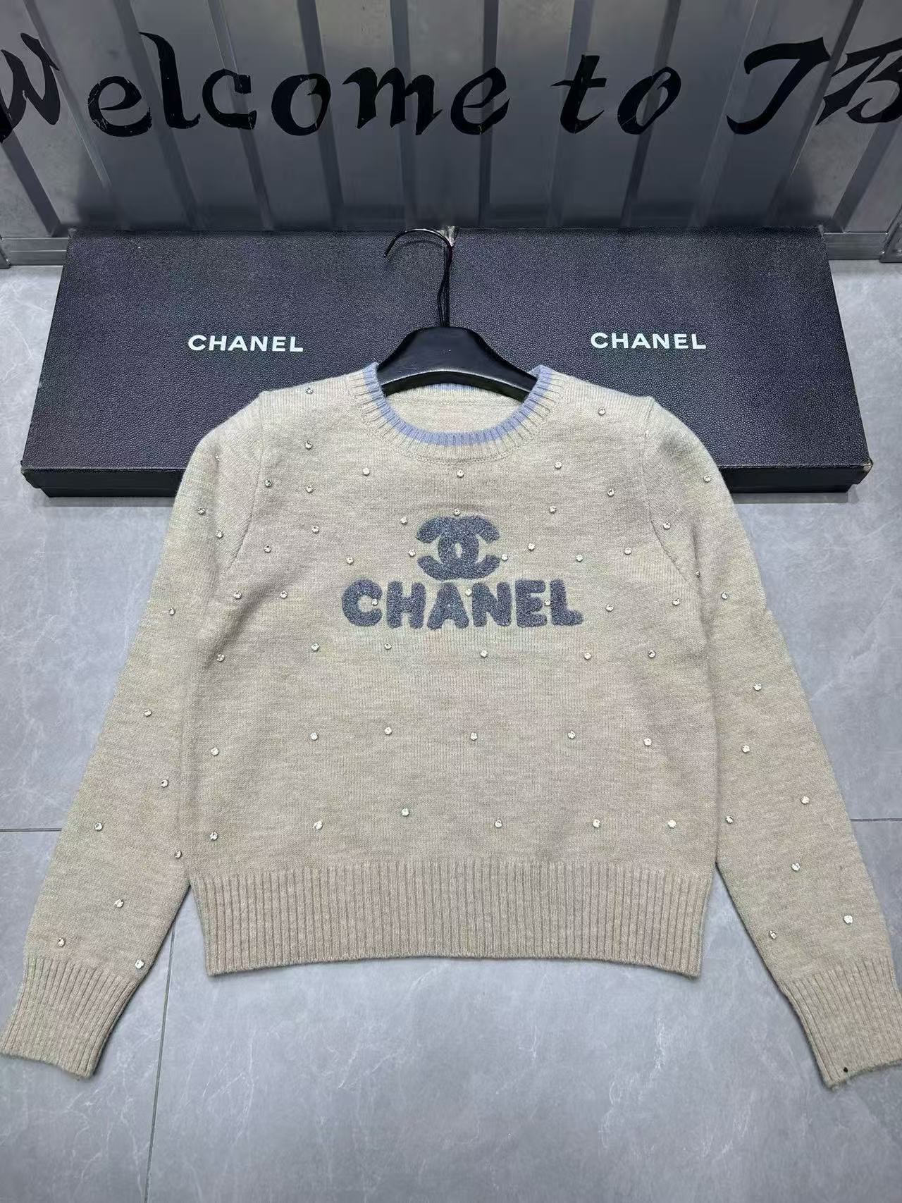 CHANE1 ダブルC ラインストーン レター セーター【50％割引+送料無料】