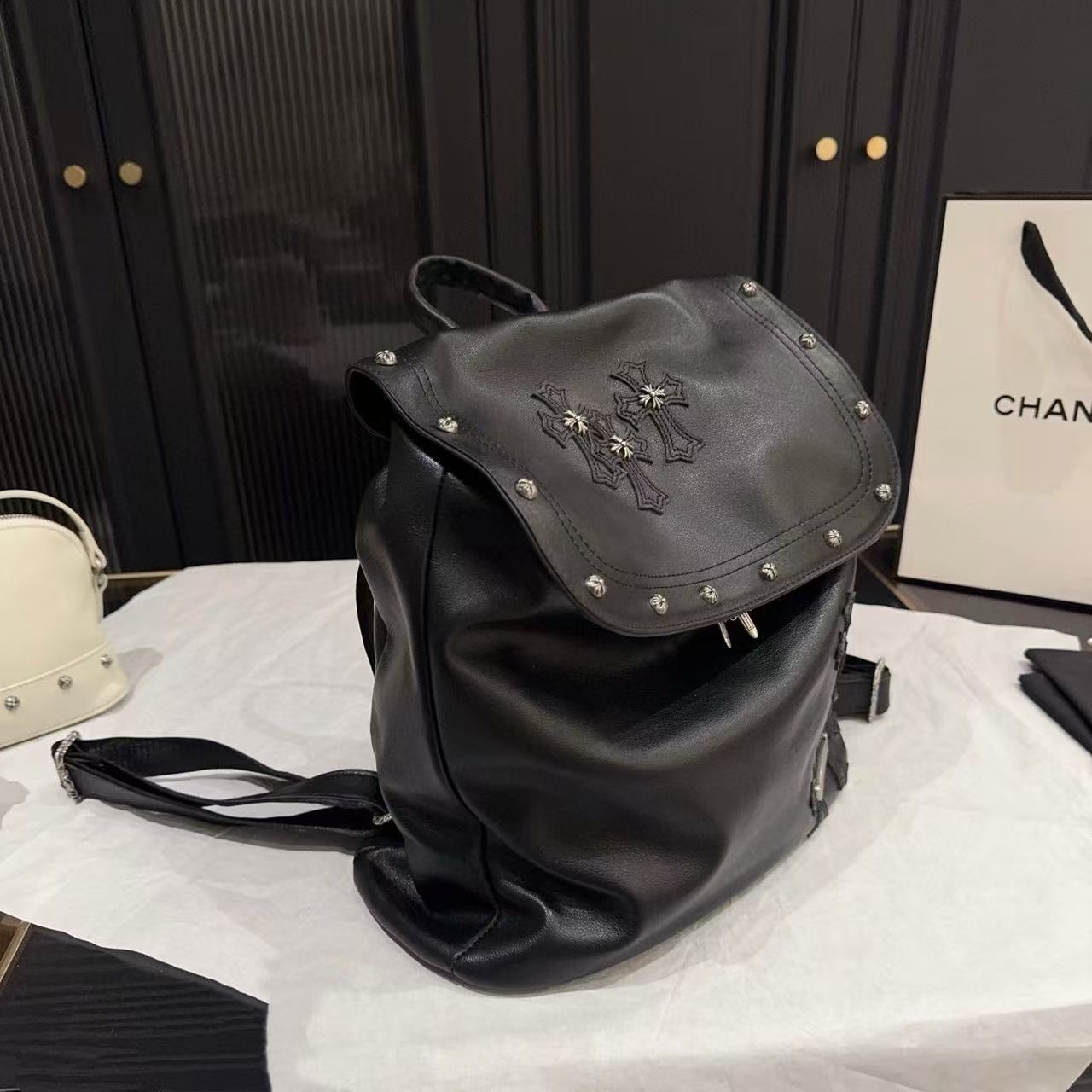 Chr0me Hearts 高品質クロスバックパック【50％割引+送料無料】