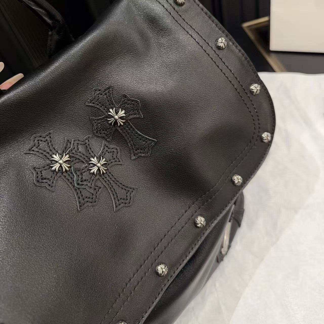 Chr0me Hearts 高品質クロスバックパック【50％割引+送料無料】