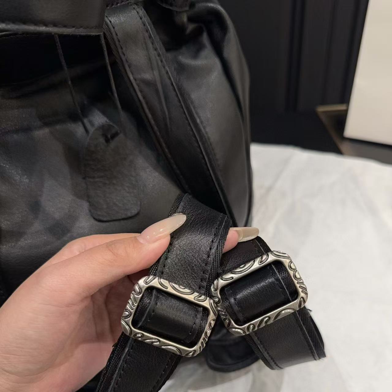 Chr0me Hearts 高品質クロスバックパック【50％割引+送料無料】