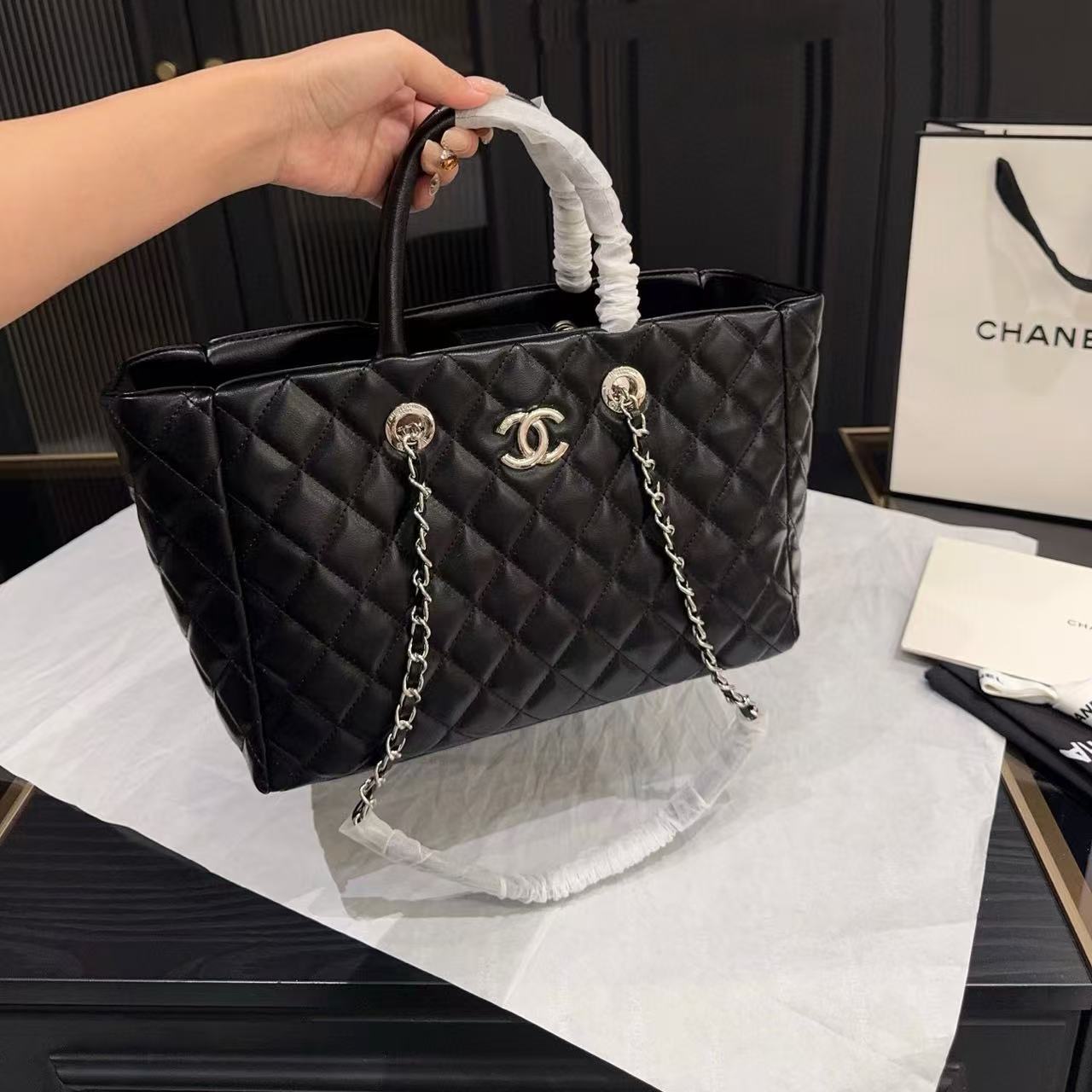 CHANE1 チェーンチェックトートバッグ【50％割引+送料無料】