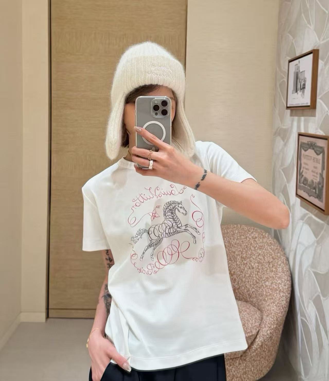 LVグラフィティ 四つ葉のクローバーとポニーTシャツ【50％割引+送料無料】【50％割引+送料無料】