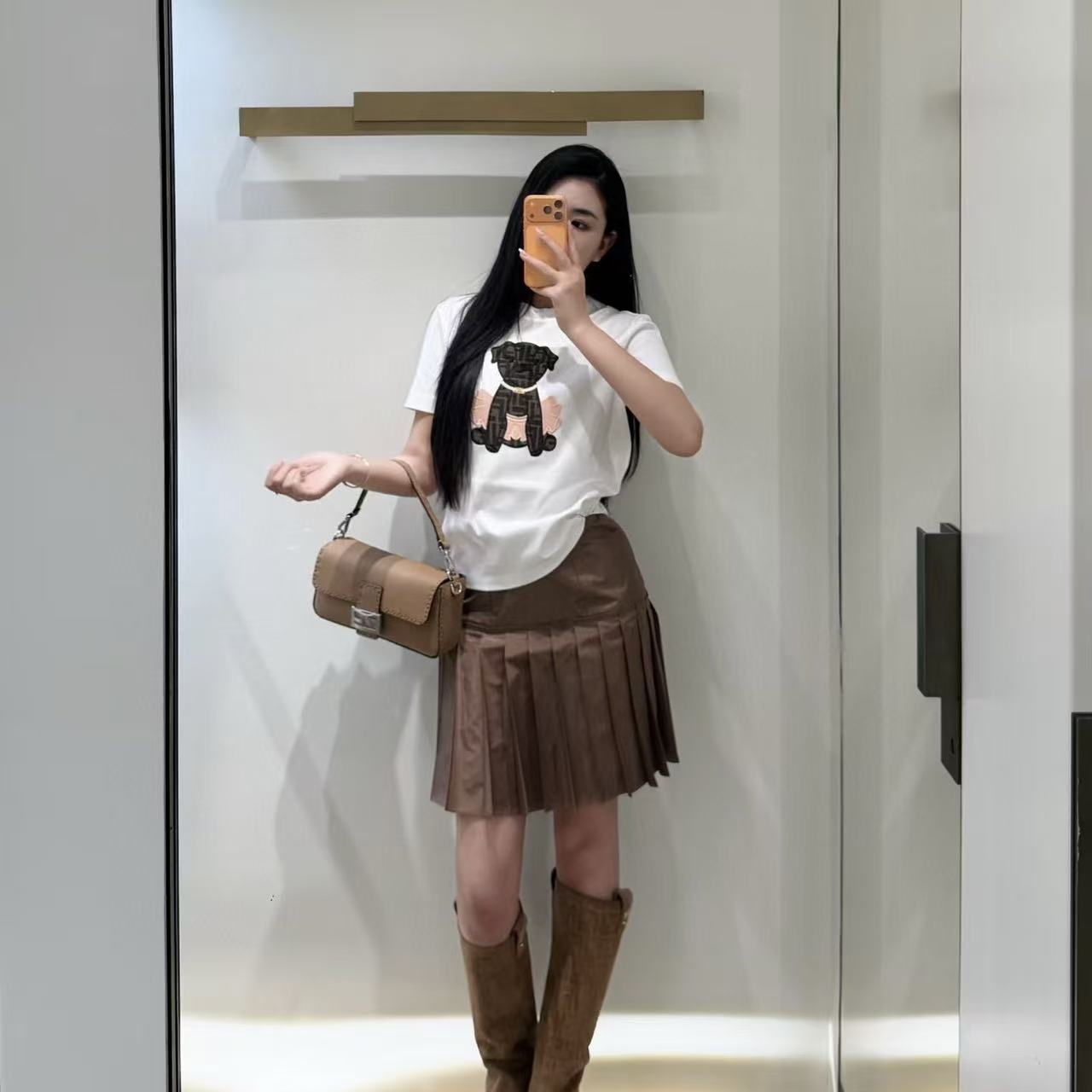 FEND1 漫画刺繍子犬Tシャツ【50％割引+送料無料】