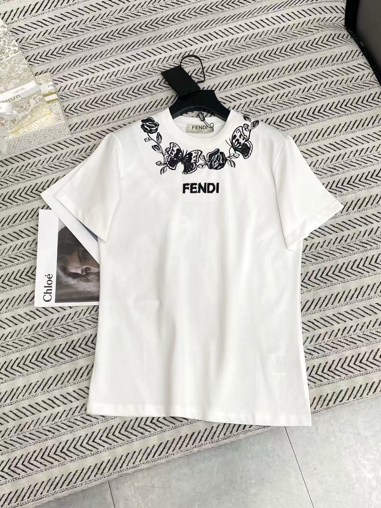 FEND1 ボウエンブロイダリー ハンドビーズ レターTシャツ【50％割引+送料無料】