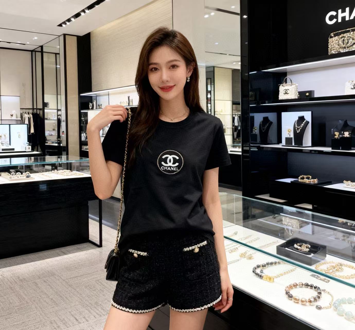 CHANE1 ダブルC 刺繍レターTシャツ【50％割引+送料無料】