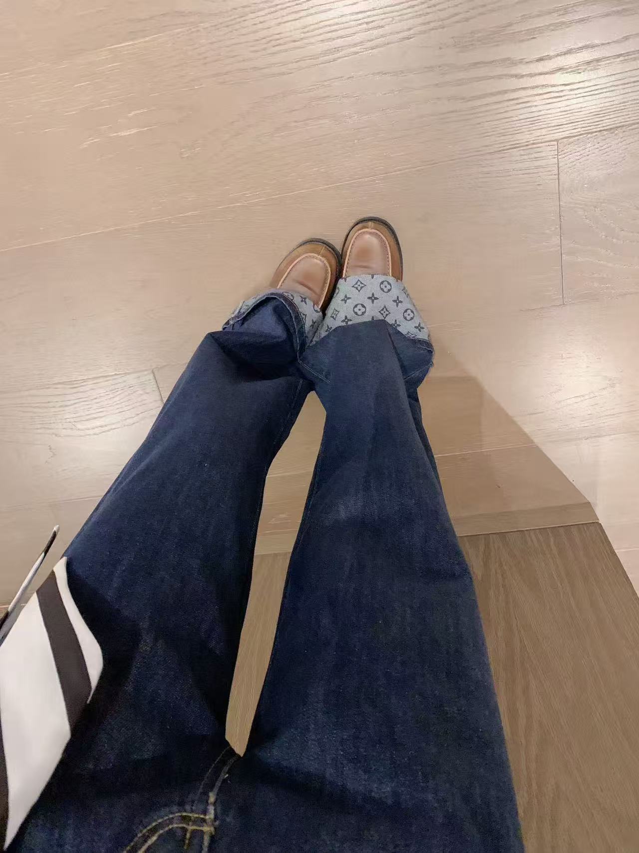 LVスカーフジーンズ【50％割引+送料無料】