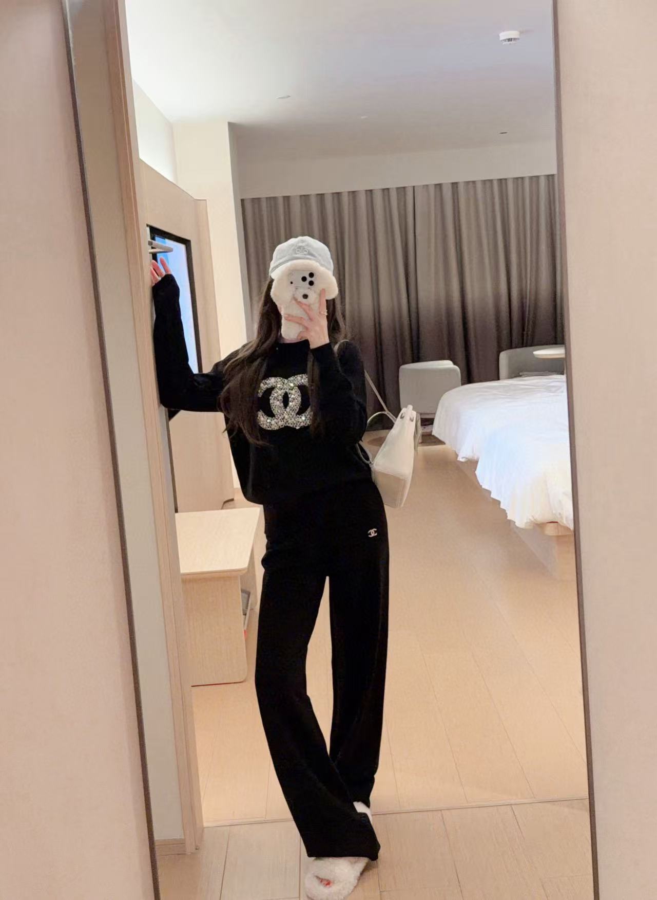 CHANE1 ダブルC ラインストーンスタッズウール ツーピースセット【50％割引+送料無料】