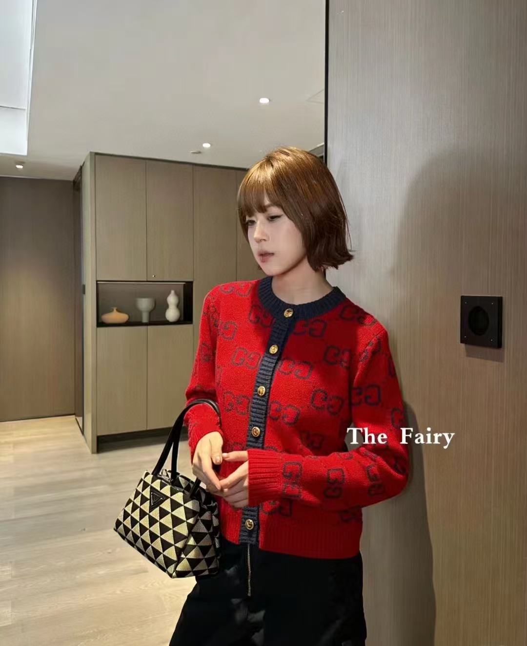 GUCC1 メタルボタン ウールカーディガン【50％割引+送料無料】