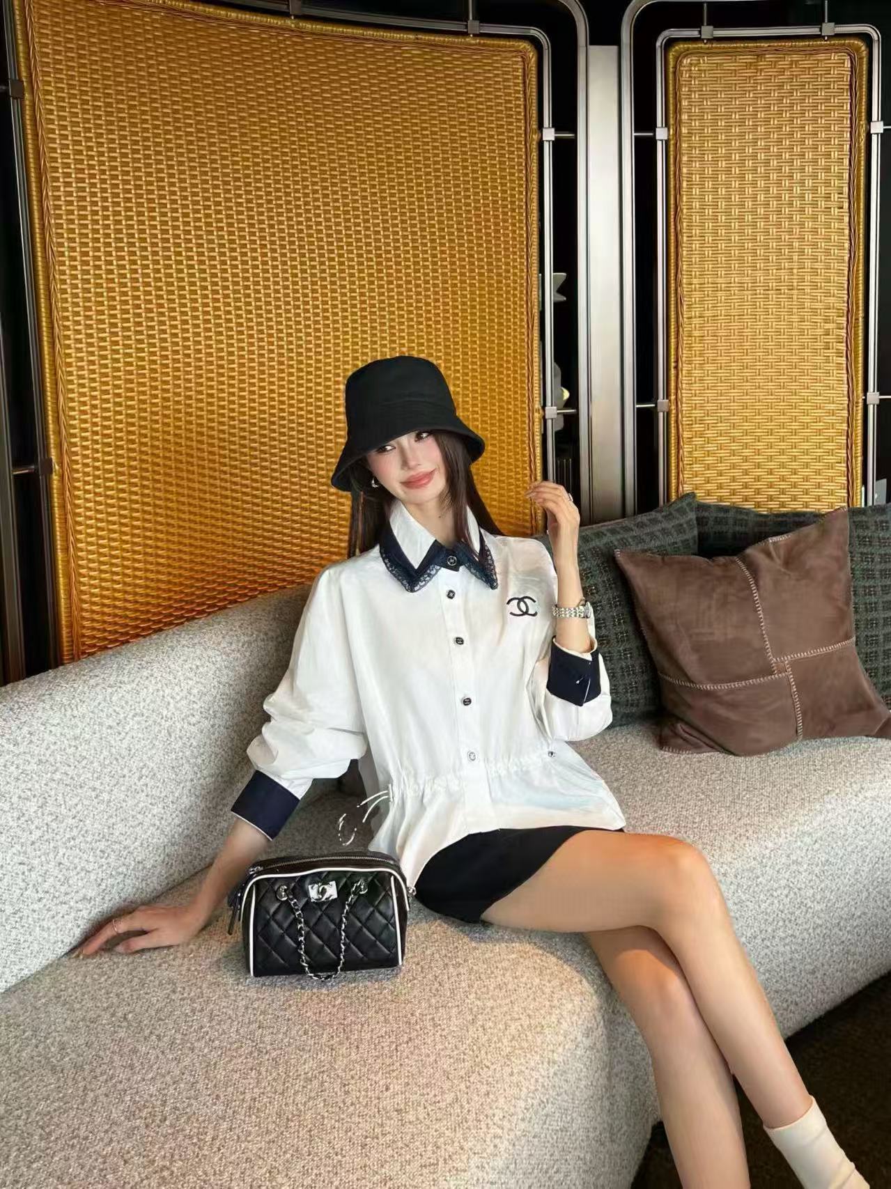 CHANE1 ダブルC ウエスト絞りドローストリングシャツ【50％割引+送料無料】