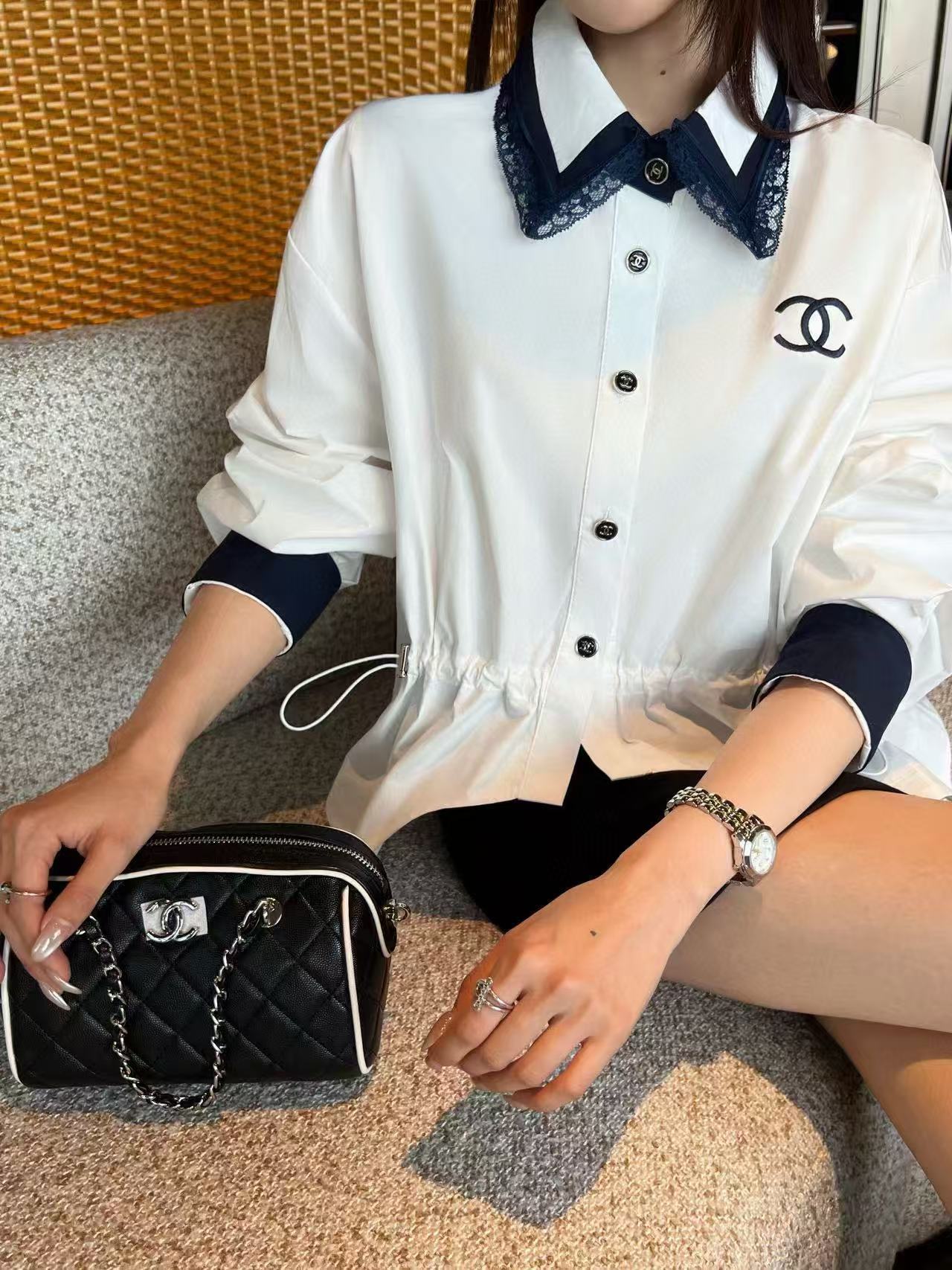 CHANE1 ダブルC ウエスト絞りドローストリングシャツ【50％割引+送料無料】