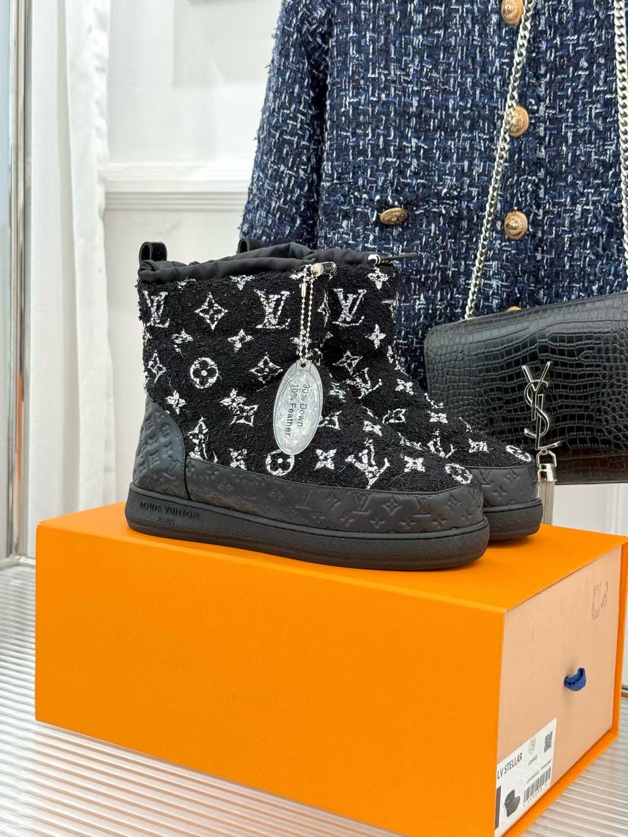 LVの高品質プリントダウンスノーブーツ【50％割引+送料無料】