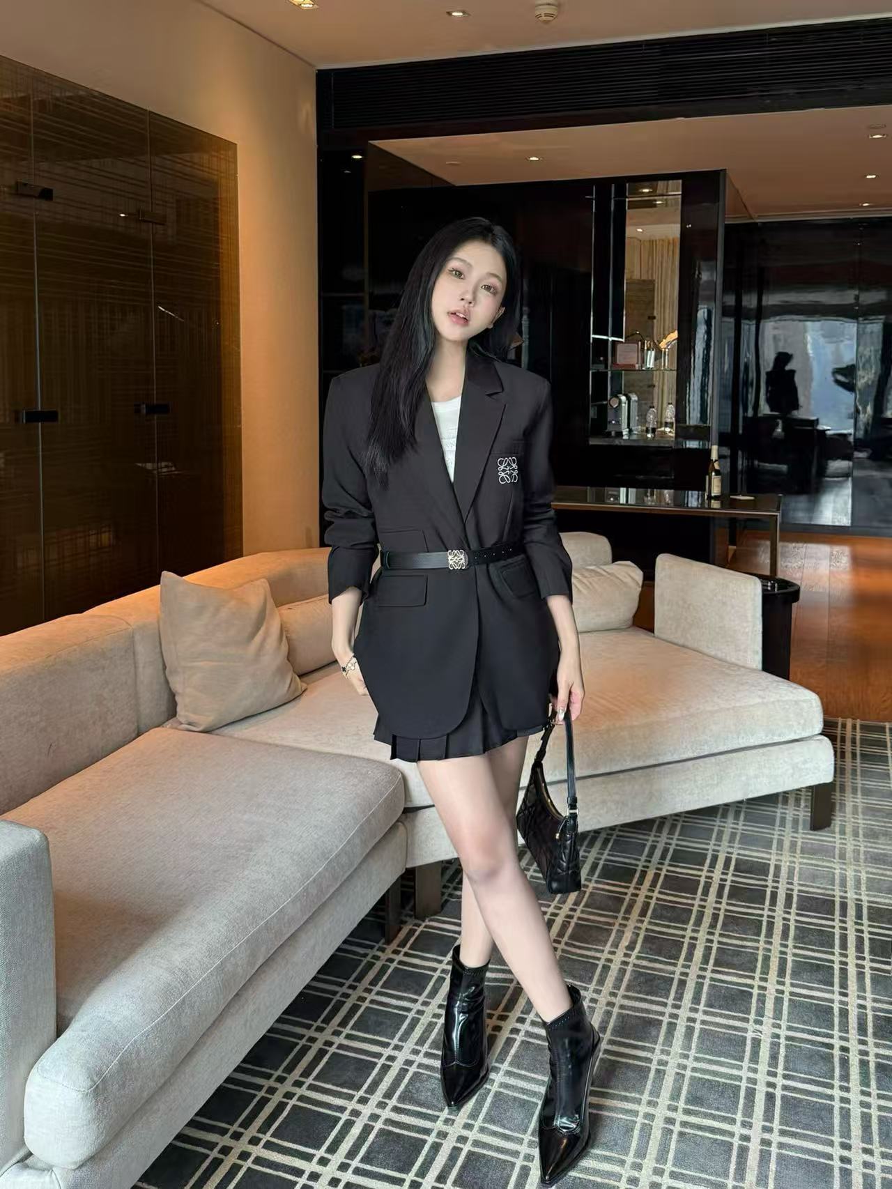 L0WEW 刺繍ロゴ ベルト付きジャケット【50％割引+送料無料】