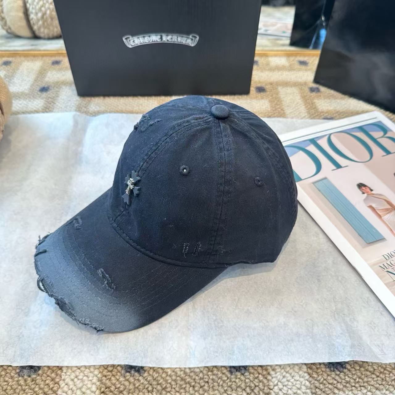 Chr0me Hearts クロスグラデーションベースボールキャップ【50％割引+送料無料】