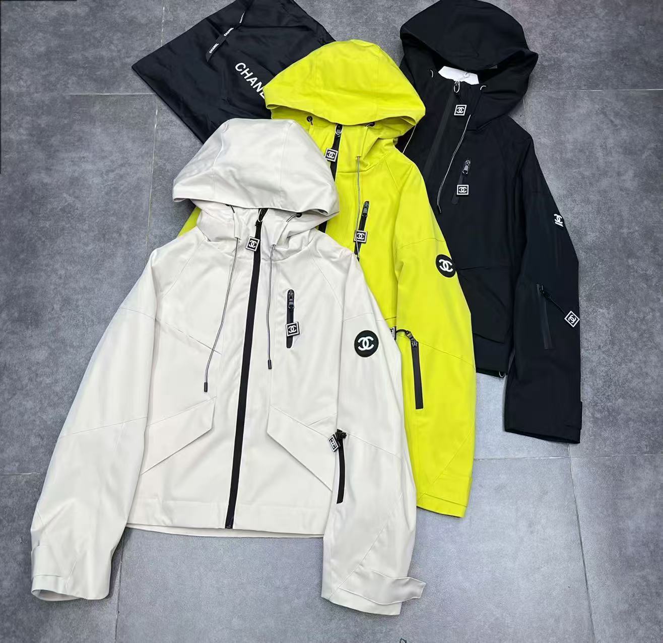 CHANE1 フード付きウィンドブレーカージャケット【50％割引+送料無料】