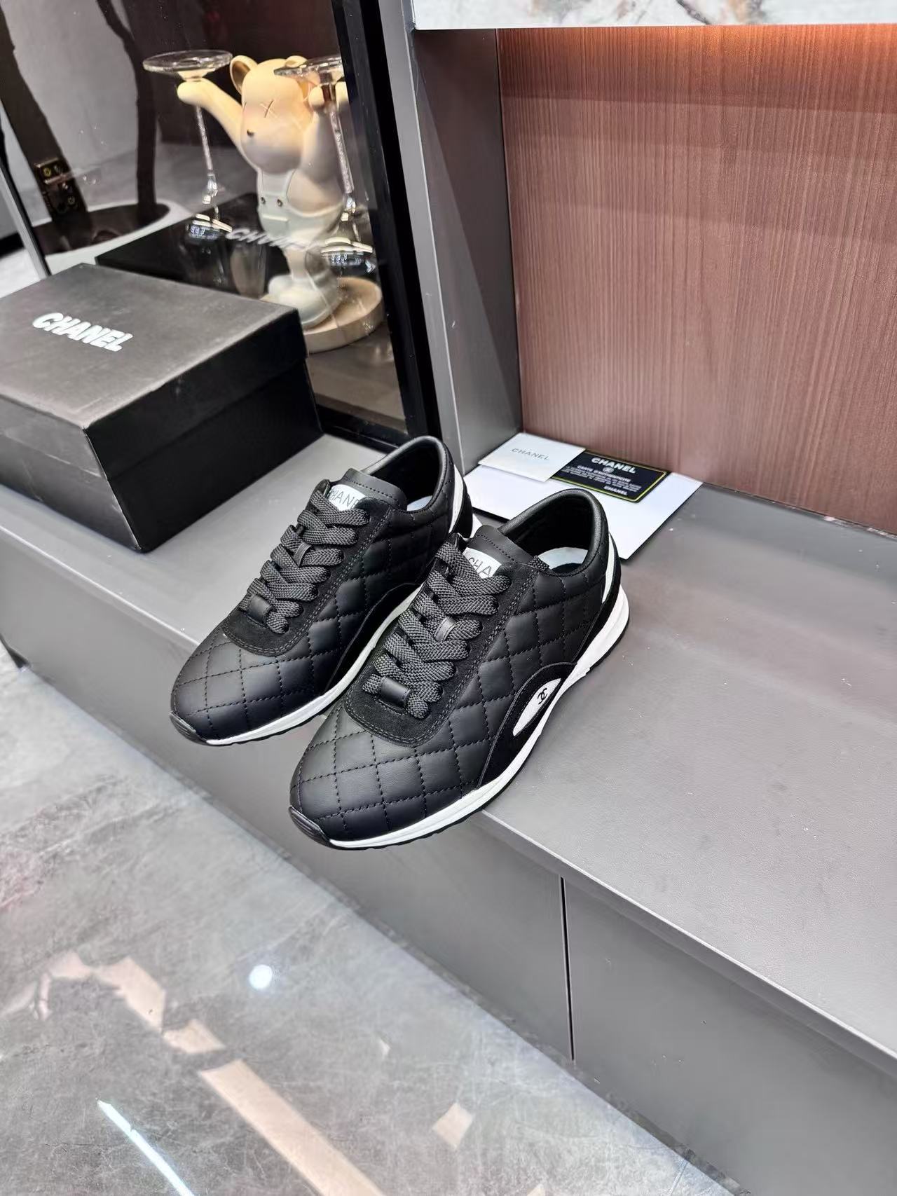 CHANE1 チェック柄ダブルCカジュアルシューズ【50％割引+送料無料】