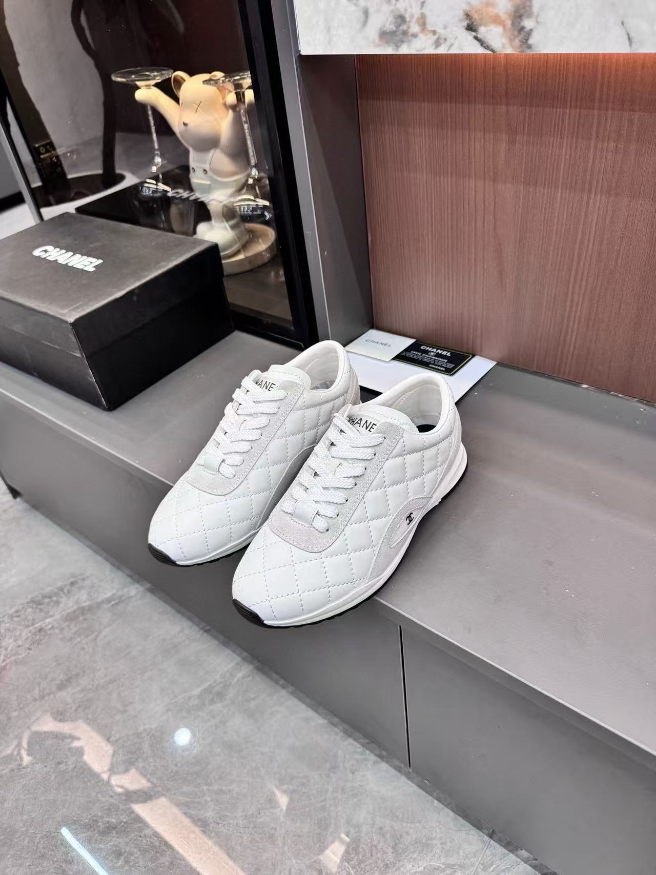 CHANE1 チェック柄ダブルCカジュアルシューズ【50％割引+送料無料】