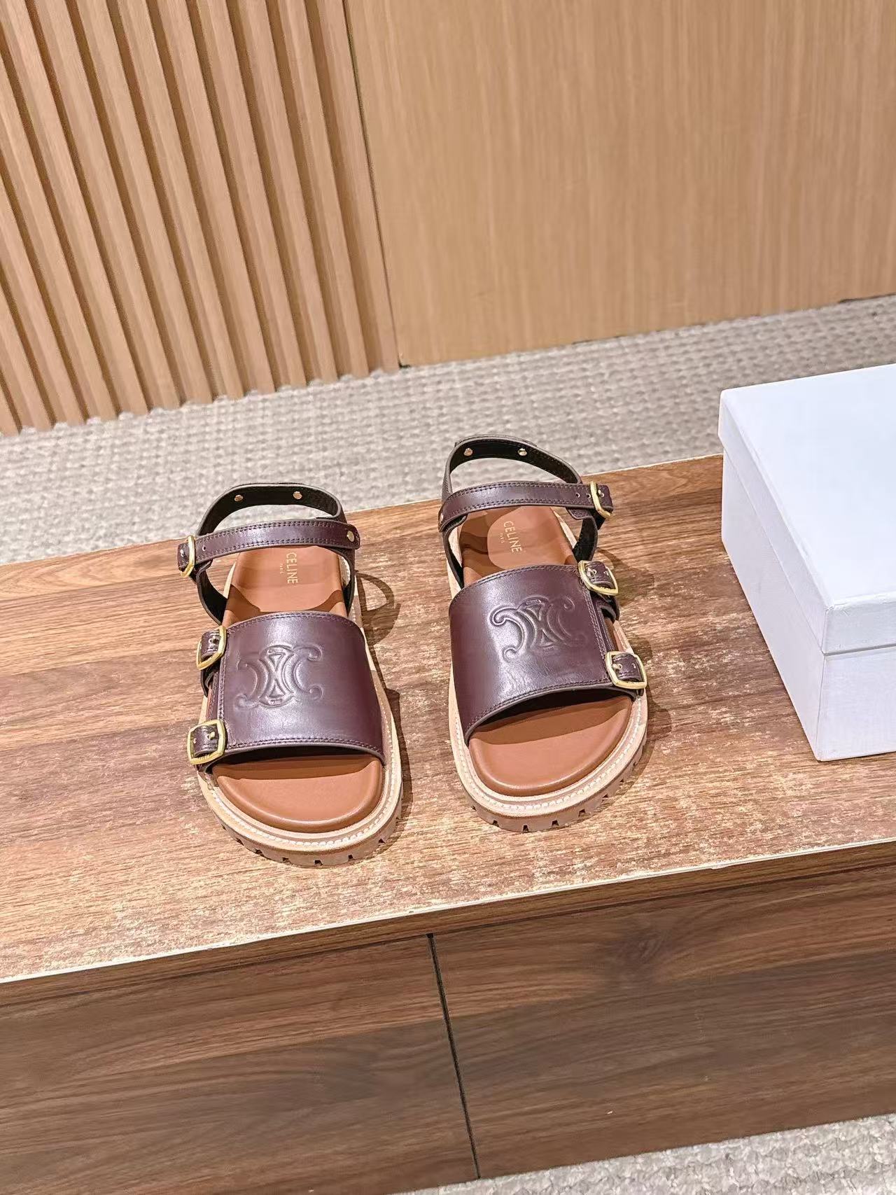 CEL1NE 高品質牛革サンダル【50％割引+送料無料】