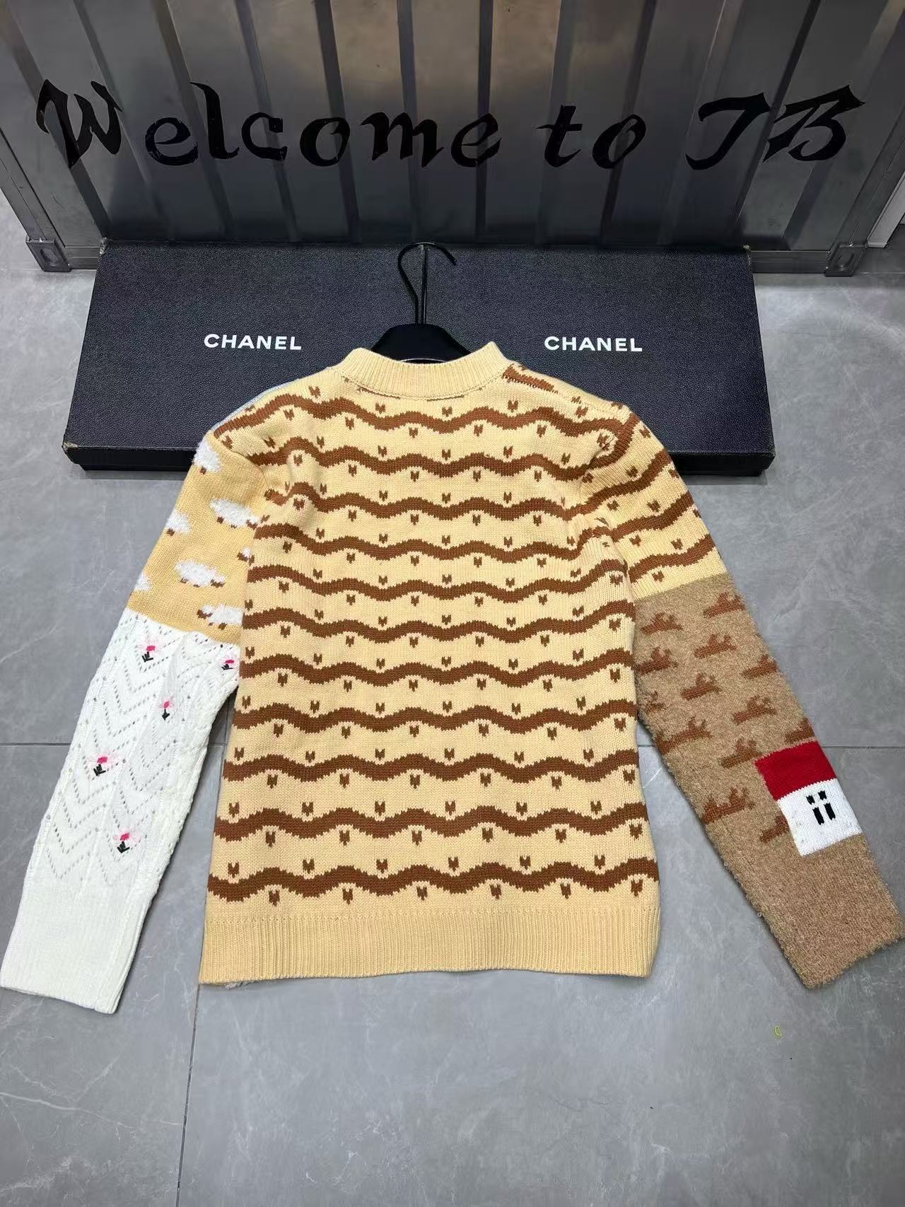 CHANE1 ボウタイカラーブロックセーター【50％割引+送料無料】