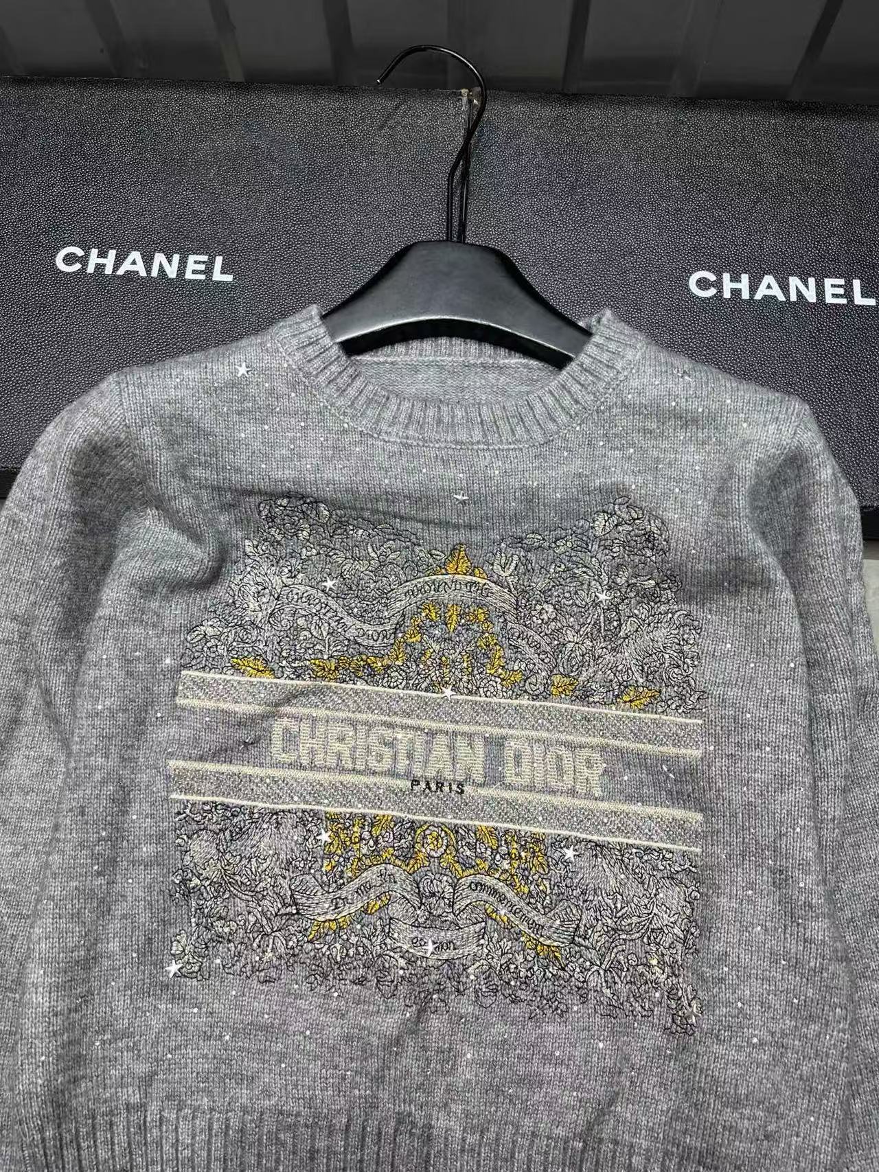 DIOR エンブロイダリー レタープリント セーター【50％割引+送料無料】