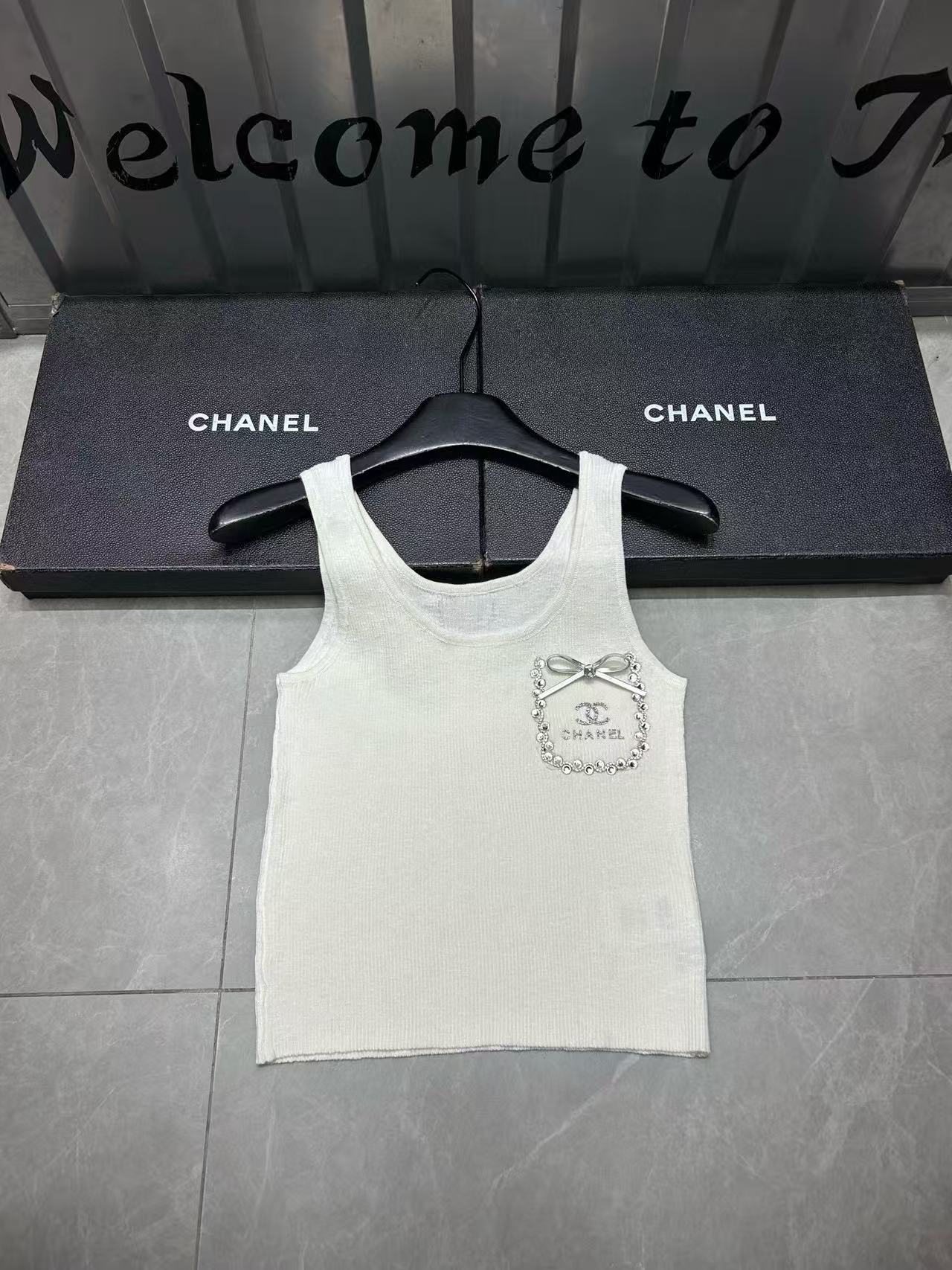 CHANE1 ビーズダブルCポケットウールベスト【50％割引+送料無料】