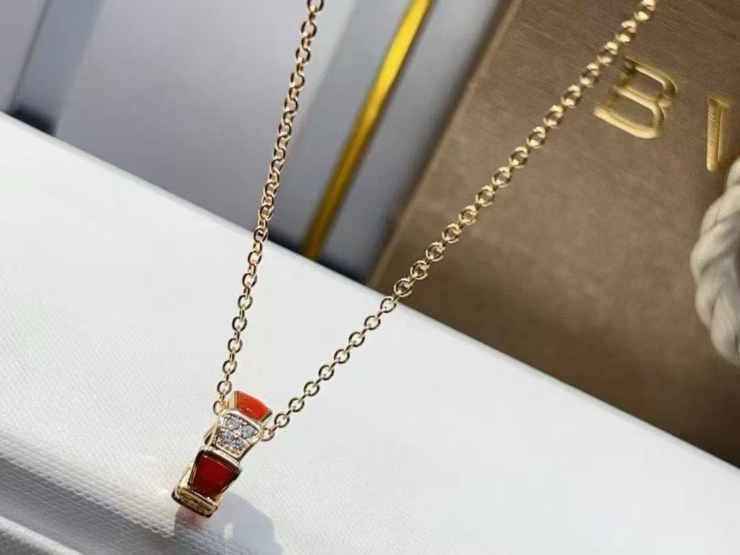 BVLGAR1 スネークボーン ダイヤモンドネックレス【50％割引+送料無料】