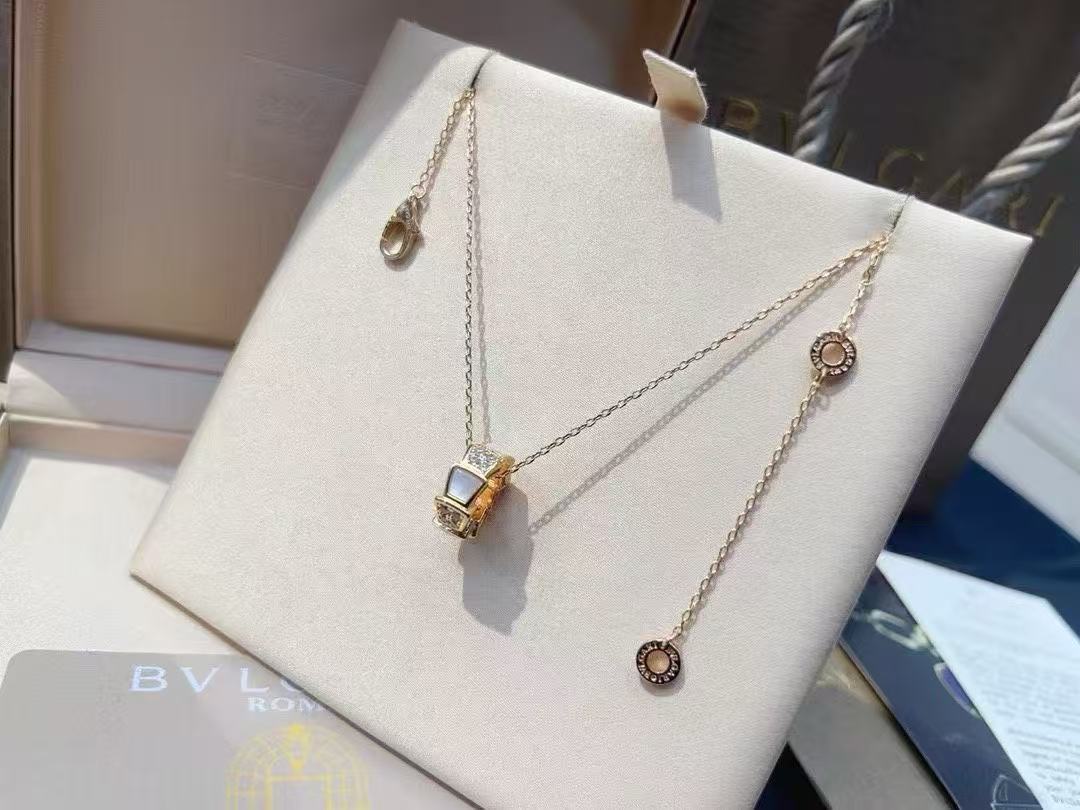 BVLGAR1 スネークボーン ダイヤモンドネックレス【50％割引+送料無料】