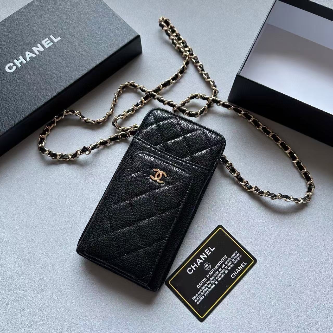 CHANE1 ラムスキンチェーンフォンバッグ【50％割引+送料無料】