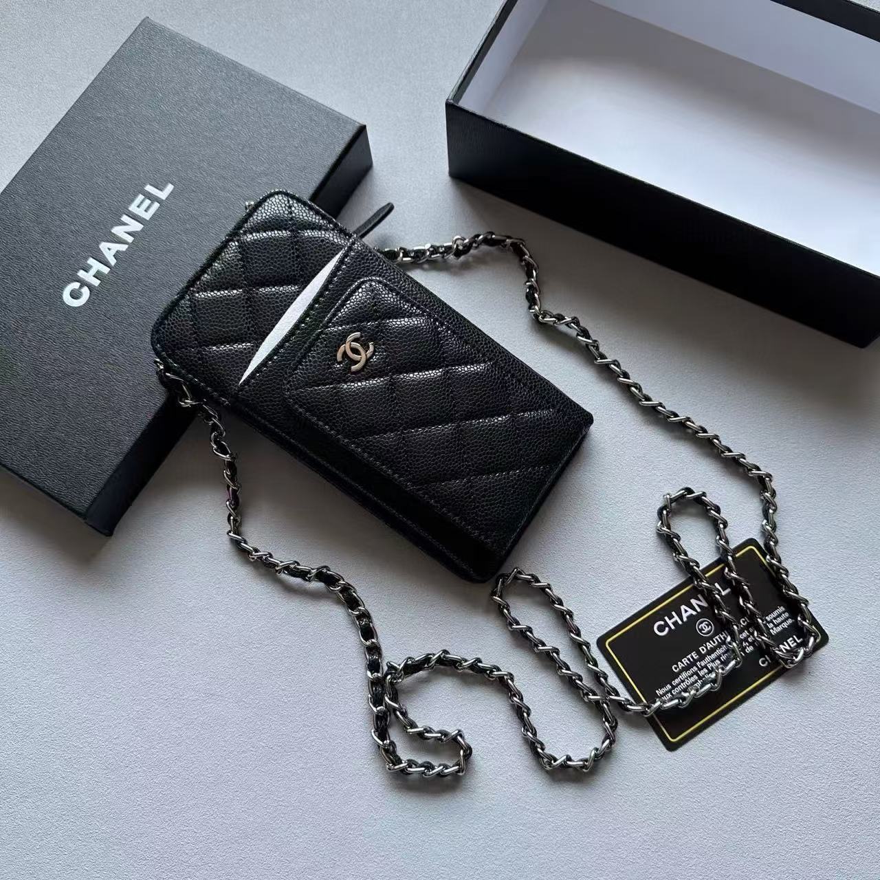 CHANE1 ラムスキンチェーンフォンバッグ【50％割引+送料無料】