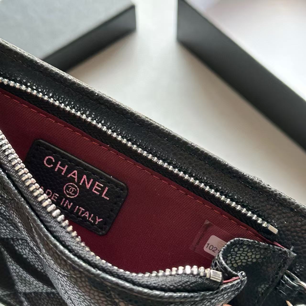 CHANE1 ラムスキンチェーンフォンバッグ【50％割引+送料無料】