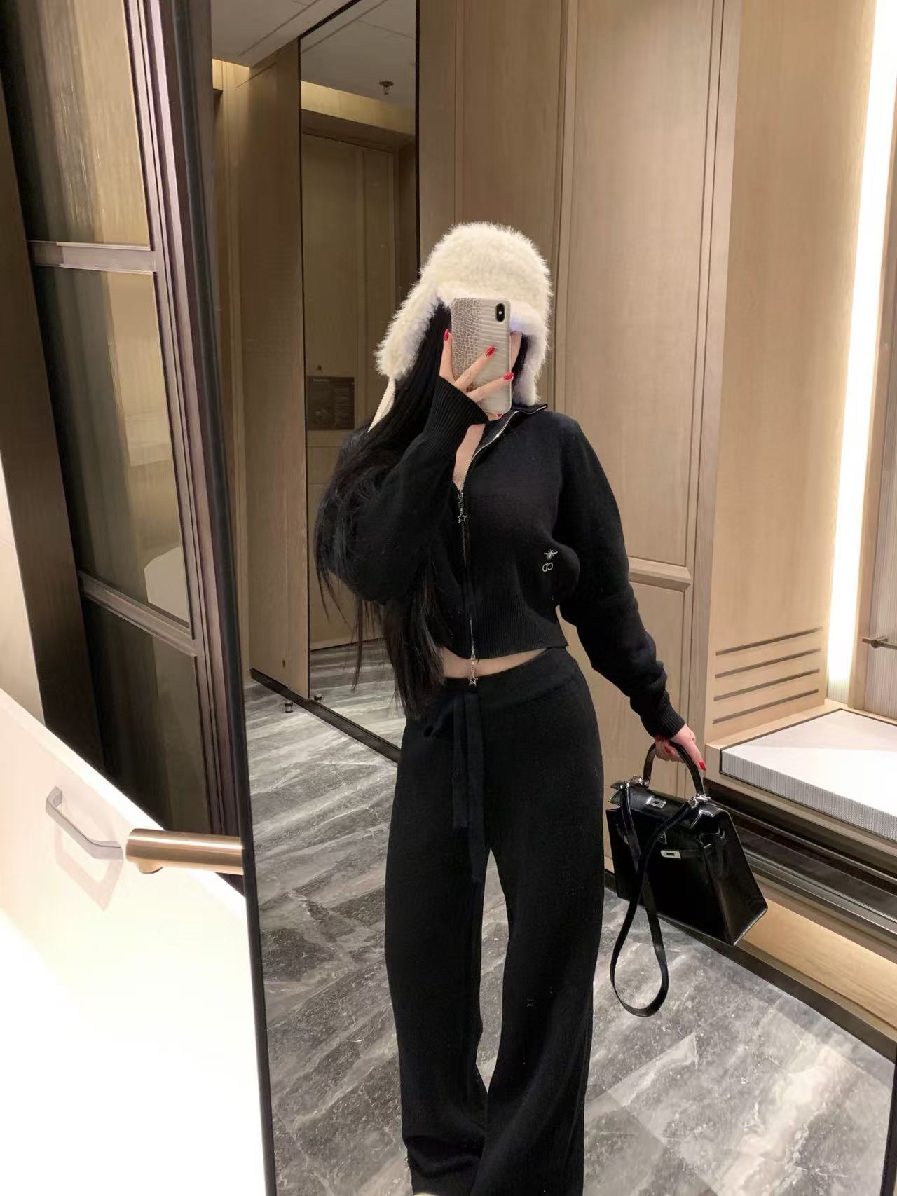 DIOR ミニマリスト ジッパー 刺繍 ニット セット【50％割引+送料無料】