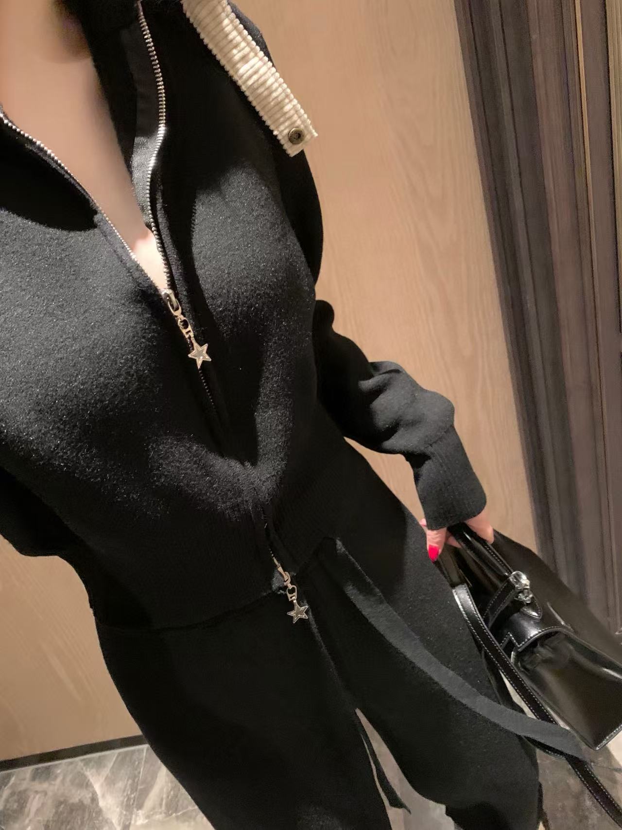 DIOR ミニマリスト ジッパー 刺繍 ニット セット【50％割引+送料無料】