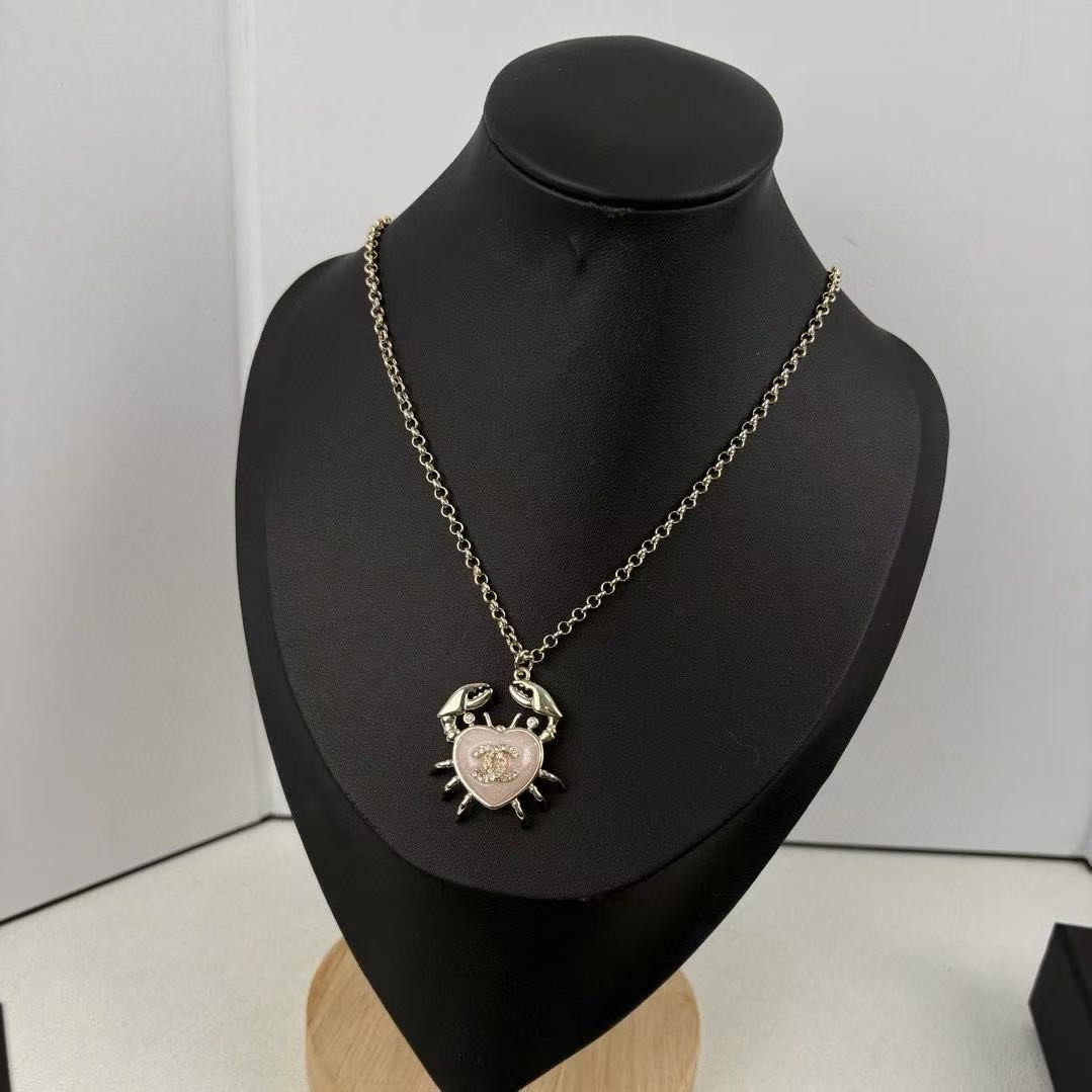 CHANE1 ダブルC カニネックレス【50％割引+送料無料】