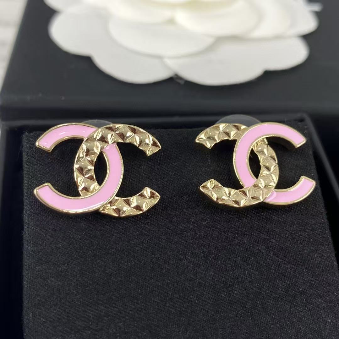 CHANE1 ダブルC ツートンスタッドピアス【50％割引+送料無料】