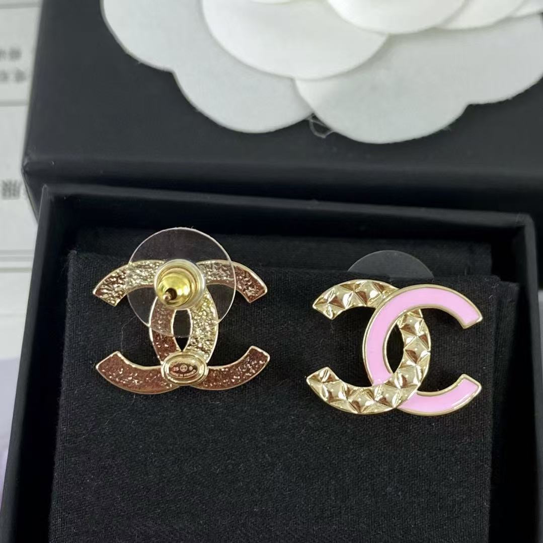 CHANE1 ダブルC ツートンスタッドピアス【50％割引+送料無料】