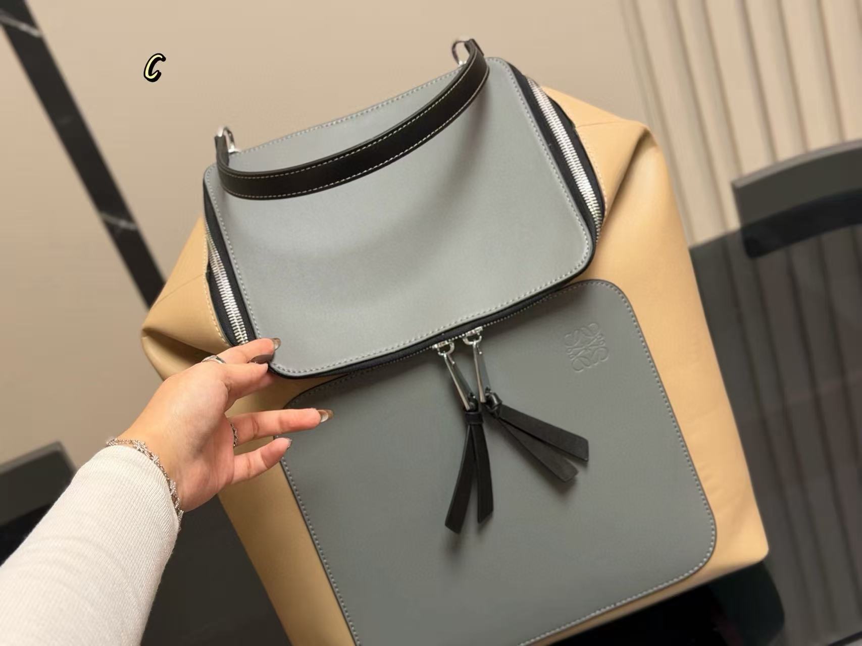 L0WEW カラーブロック メンズ バックパック【50％割引+送料無料】